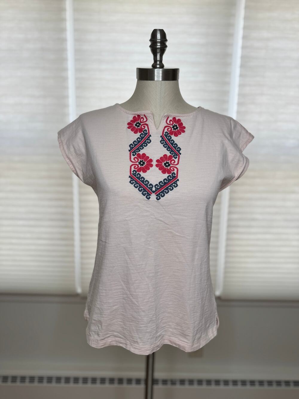 Tea Collection Pink Embroidered T Shirt Girls XL Women XS S